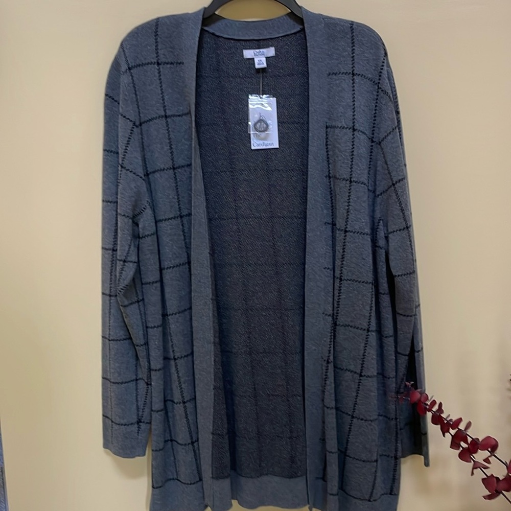 NWT GRAY LONG CARDIGAN